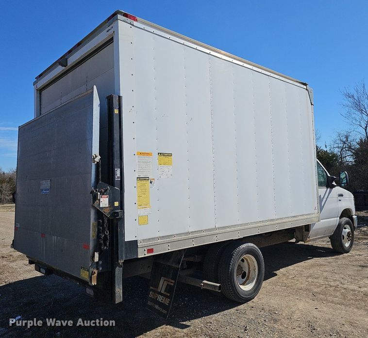 image for item DM1542 2012 Ford E350 Super Duty box truck