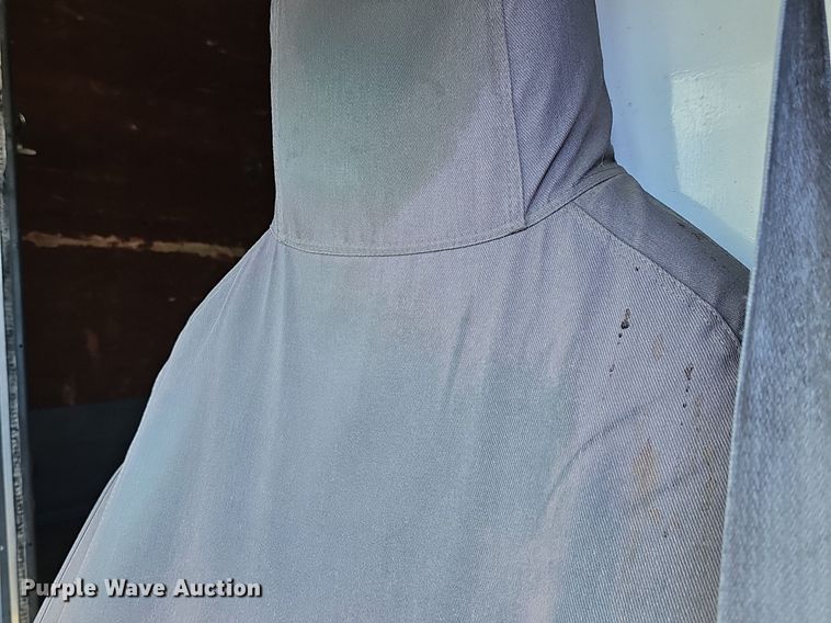 image for item DM1542 2012 Ford E350 Super Duty box truck