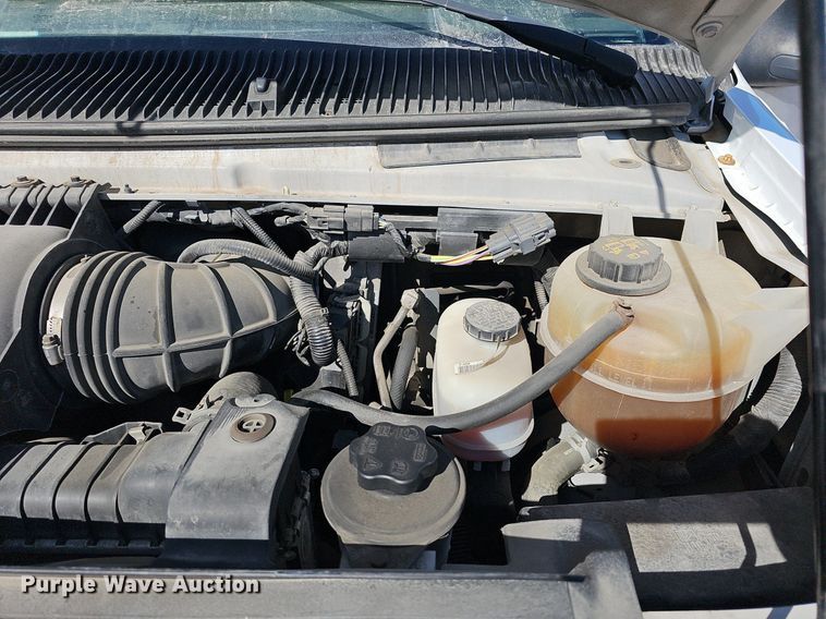 image for item DM1542 2012 Ford E350 Super Duty box truck