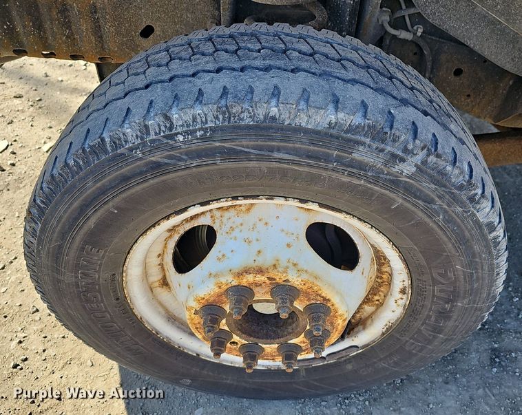 image for item DM1542 2012 Ford E350 Super Duty box truck