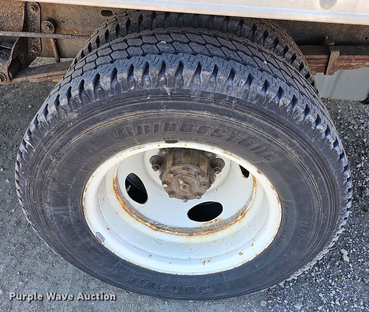 image for item DM1542 2012 Ford E350 Super Duty box truck