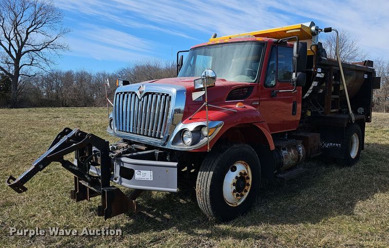 image for item DM1543 2011 International  WorkStar 7300 dump truck
