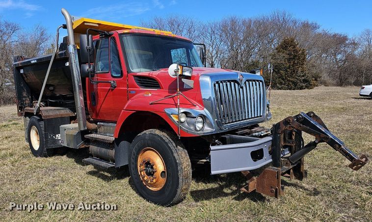 image for item DM1543 2011 International  WorkStar 7300 dump truck