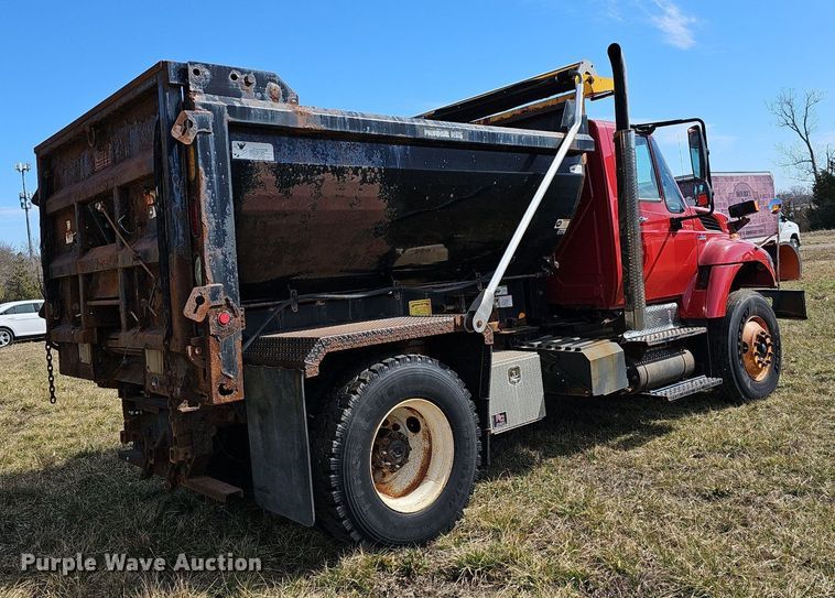 image for item DM1543 2011 International  WorkStar 7300 dump truck