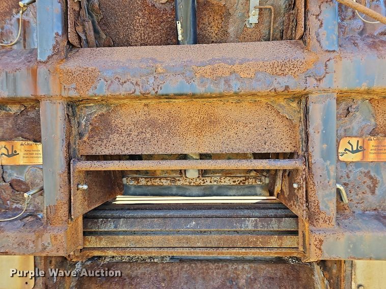 image for item DM1543 2011 International  WorkStar 7300 dump truck