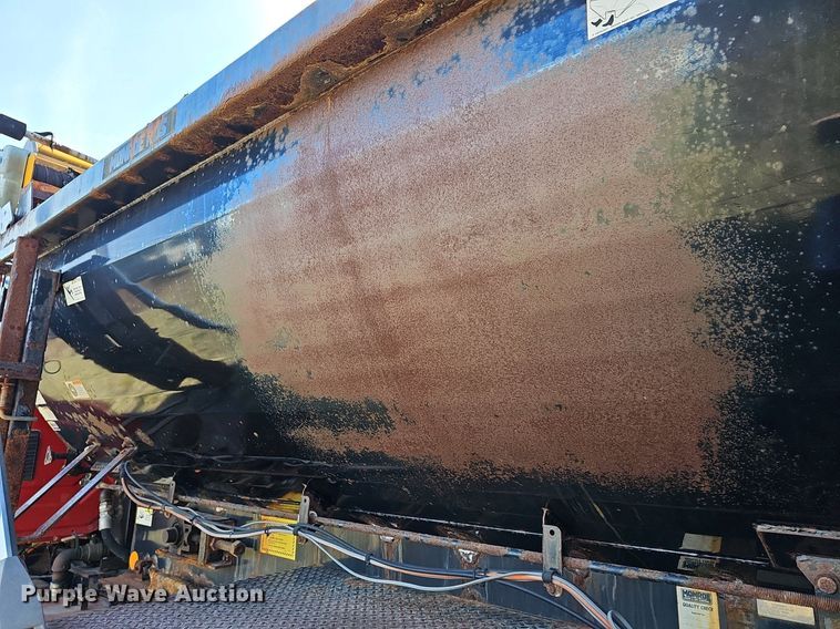 image for item DM1543 2011 International  WorkStar 7300 dump truck