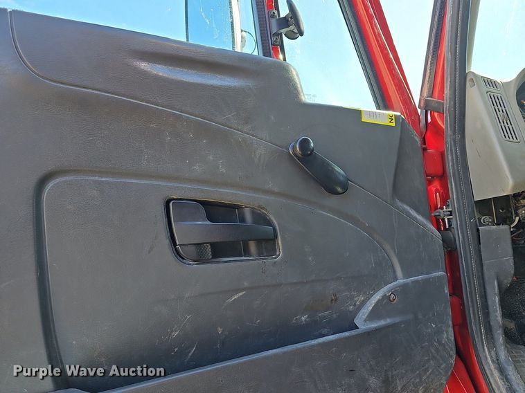 image for item DM1543 2011 International  WorkStar 7300 dump truck