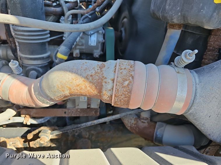 image for item DM1543 2011 International  WorkStar 7300 dump truck