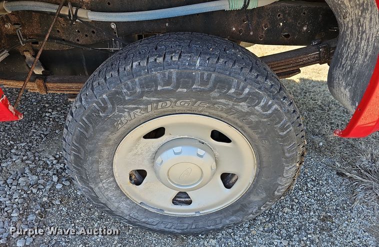 image for item DM1546 2008 Ford F250 Super Duty XL pickup truck