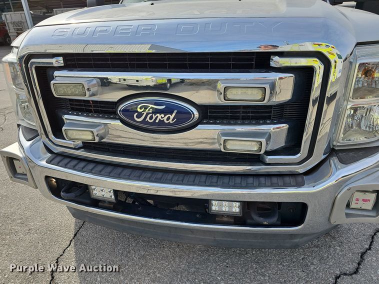 image for item DM1549 2012 Ford F450 Super Duty XLT ambulance