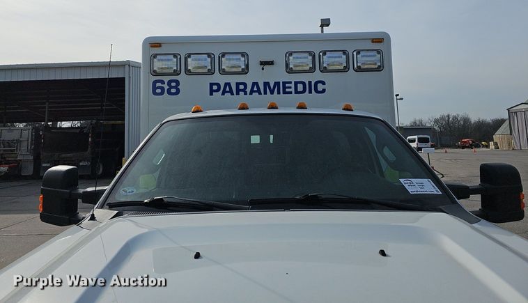 image for item DM1549 2012 Ford F450 Super Duty XLT ambulance