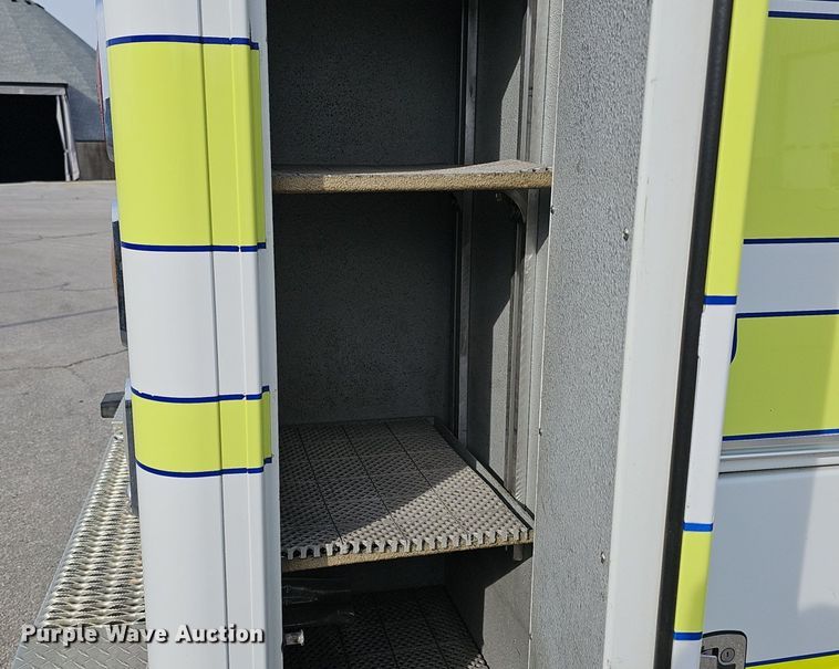 image for item DM1549 2012 Ford F450 Super Duty XLT ambulance