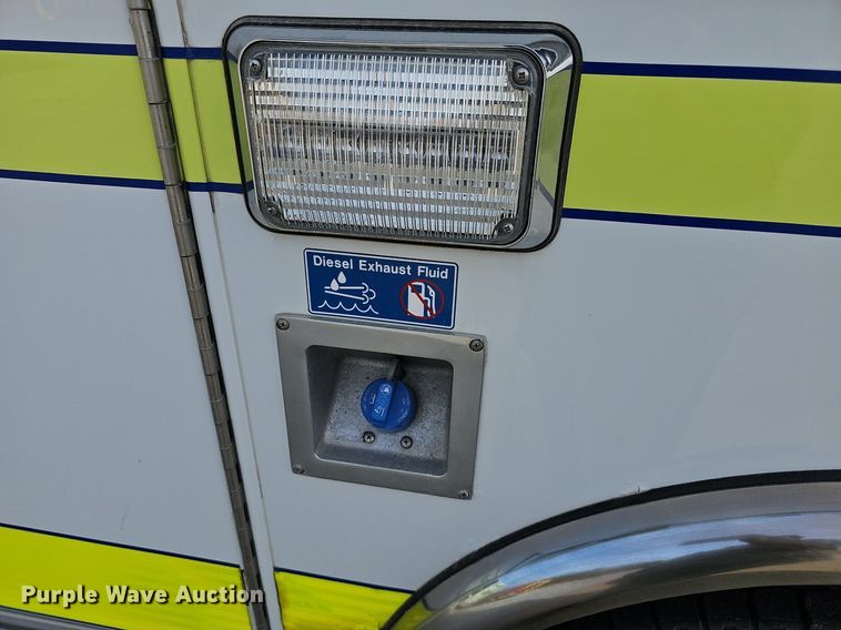 image for item DM1549 2012 Ford F450 Super Duty XLT ambulance