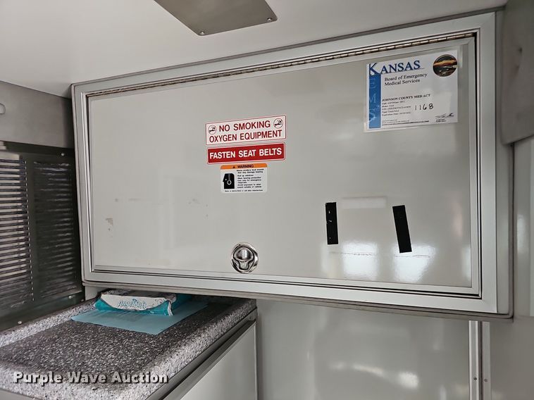 image for item DM1549 2012 Ford F450 Super Duty XLT ambulance