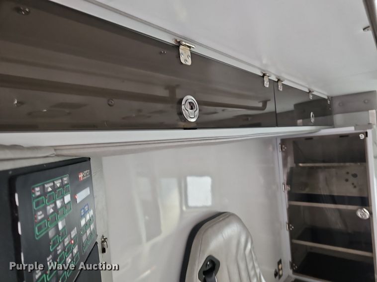 image for item DM1549 2012 Ford F450 Super Duty XLT ambulance