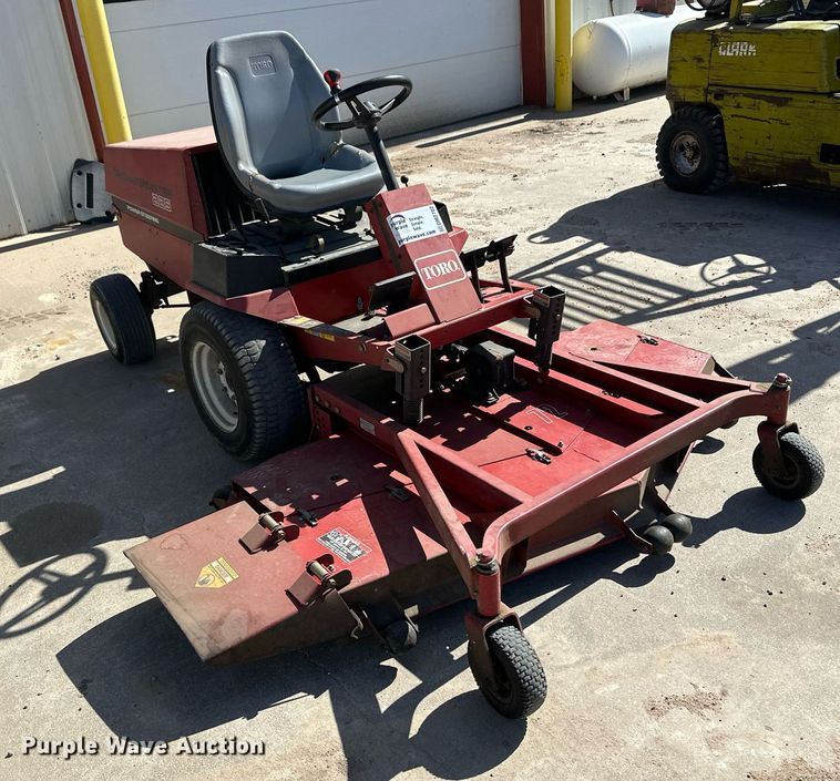 image for item DM2702 Toro Groundmaster 225 lawn mower