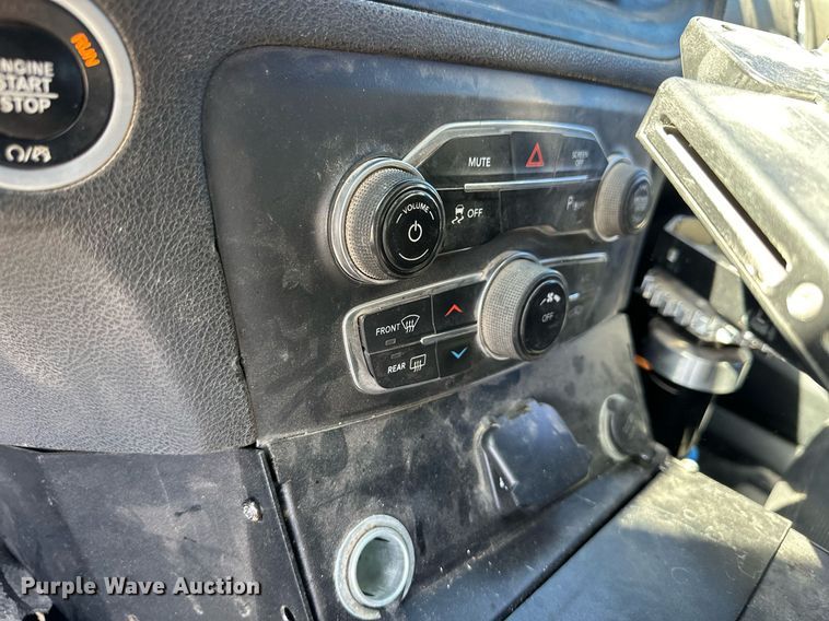 image for item DM2704 2018 Dodge Charger Police 