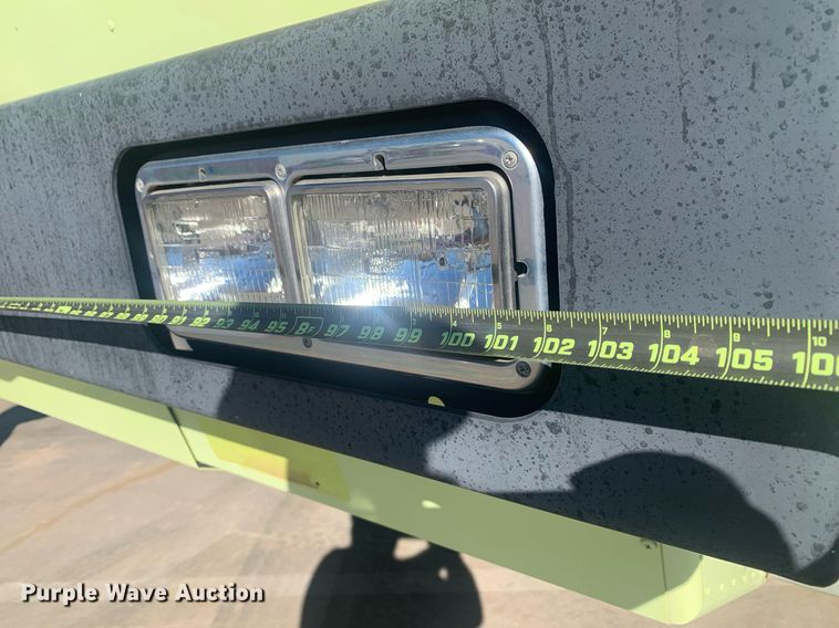 image for item DM7743 1991 Oshkosh TA-1500  fire truck