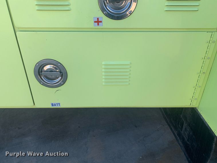 image for item DM7743 1991 Oshkosh TA-1500  fire truck