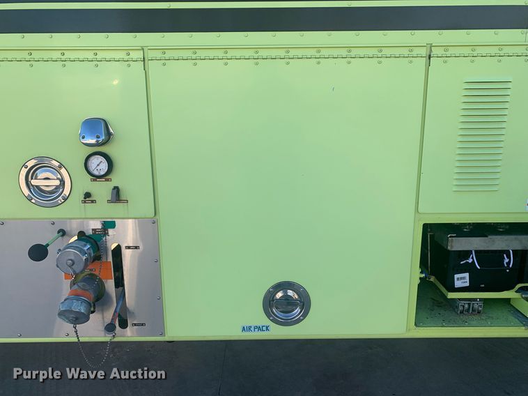 image for item DM7743 1991 Oshkosh TA-1500  fire truck