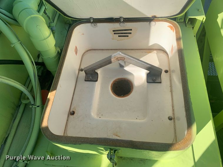 image for item DM7743 1991 Oshkosh TA-1500  fire truck