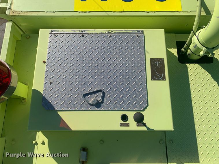 image for item DM7743 1991 Oshkosh TA-1500  fire truck