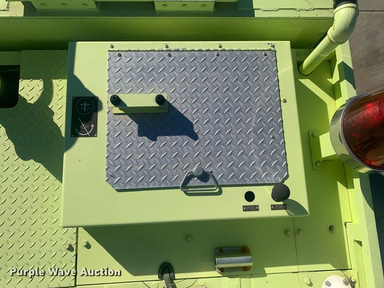 image for item DM7743 1991 Oshkosh TA-1500  fire truck