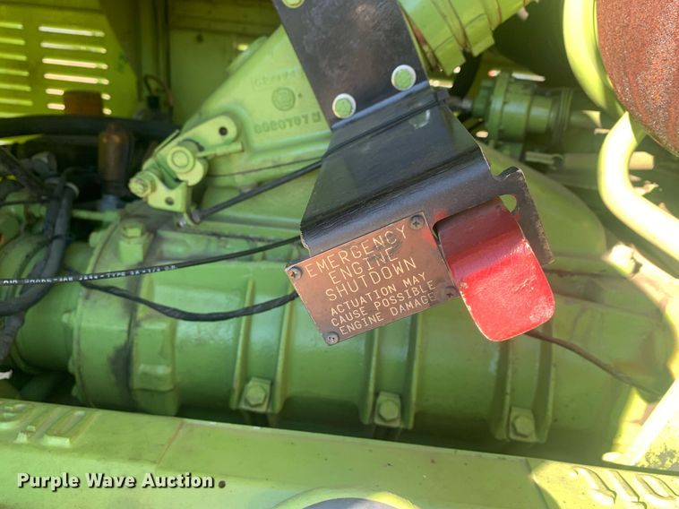 image for item DM7743 1991 Oshkosh TA-1500  fire truck