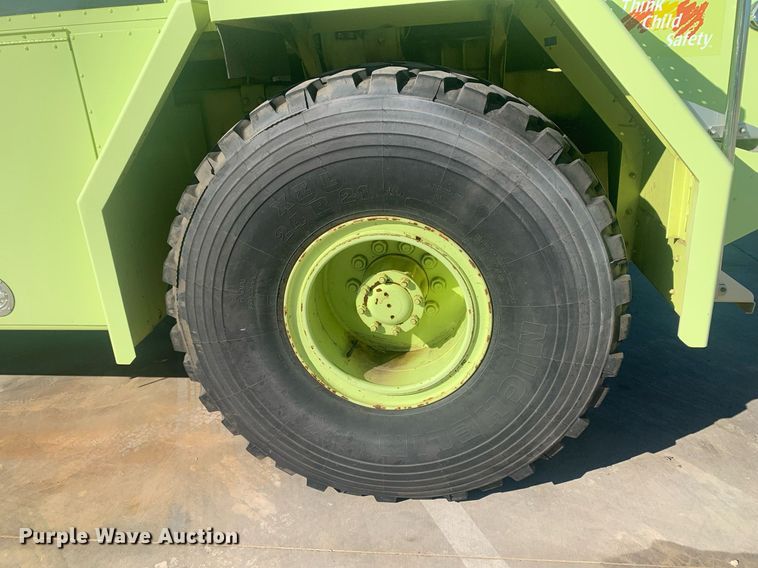 image for item DM7743 1991 Oshkosh TA-1500  fire truck