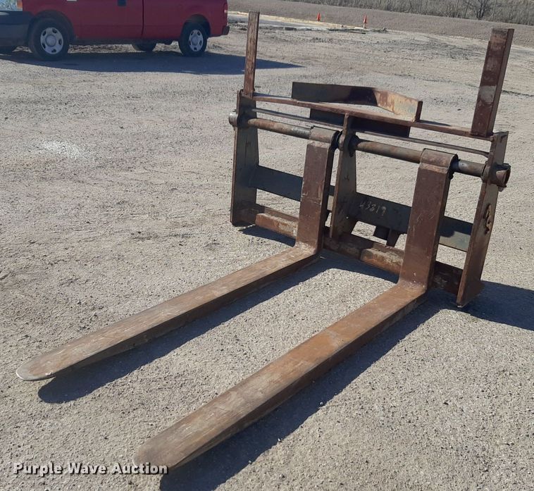 image for item DP2617 2005 Case 621D wheel loader