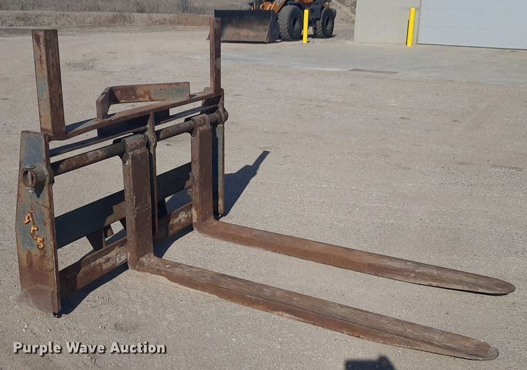 image for item DP2617 2005 Case 621D wheel loader