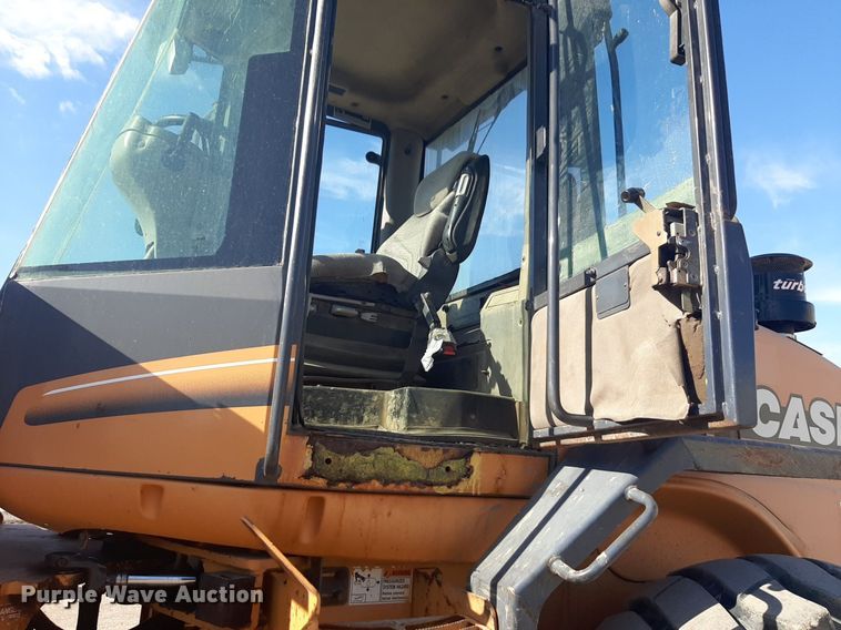image for item DP2617 2005 Case 621D wheel loader