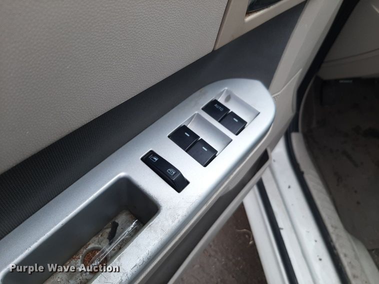 image for item DP2659 2009 Mercury  Mariner Hybrid SUV