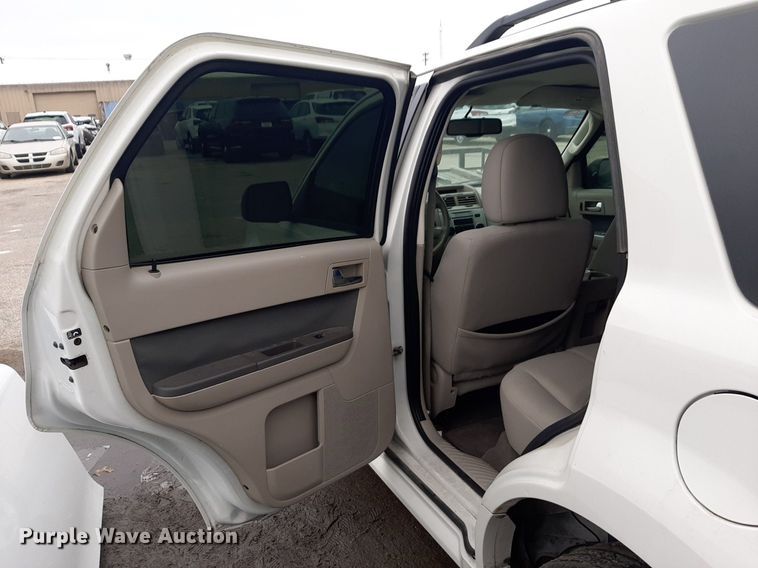 image for item DP2659 2009 Mercury  Mariner Hybrid SUV