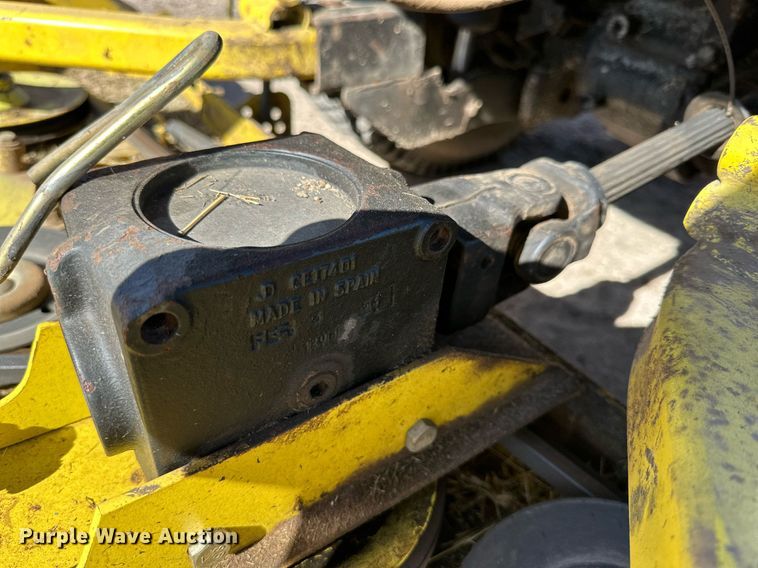 John Deere F930 lawn mower in Perryton, TX Item DQ1585 for sale