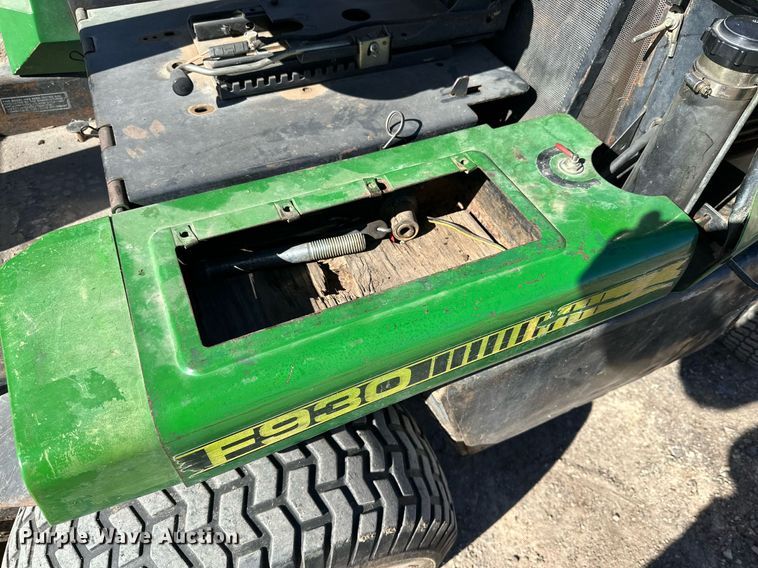 image for item DQ1585 John Deere F930 lawn mower