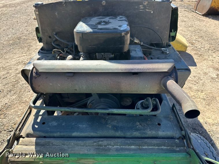 image for item DQ1585 John Deere F930 lawn mower