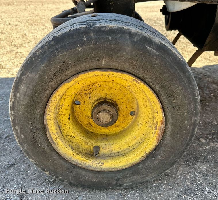 image for item DQ1585 John Deere F930 lawn mower