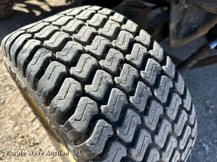 image for item DQ1585 John Deere F930 lawn mower