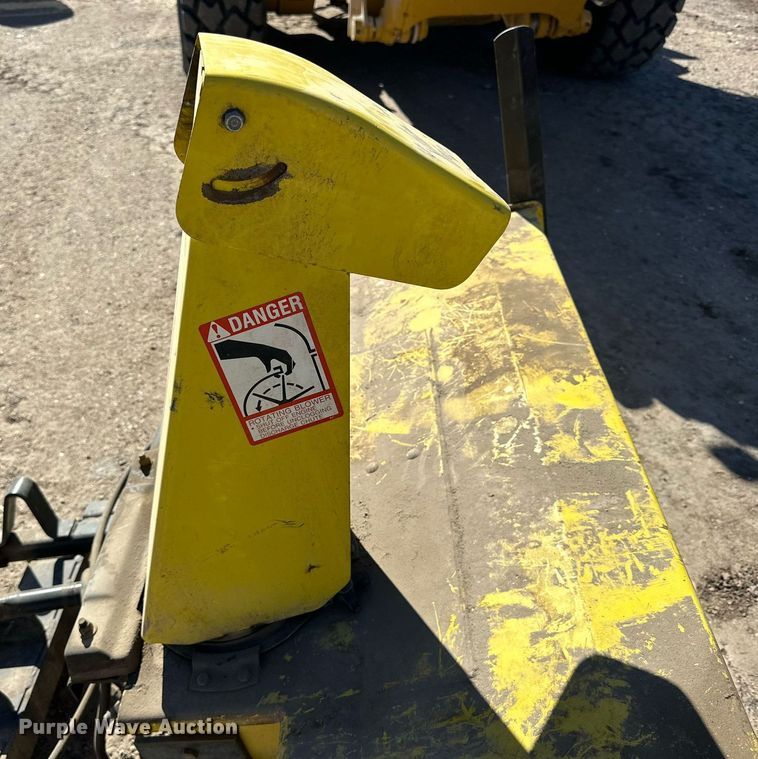 image for item DQ1585 John Deere F930 lawn mower