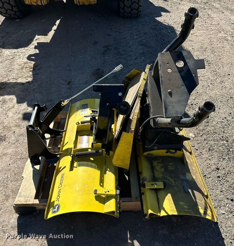 image for item DQ1585 John Deere F930 lawn mower