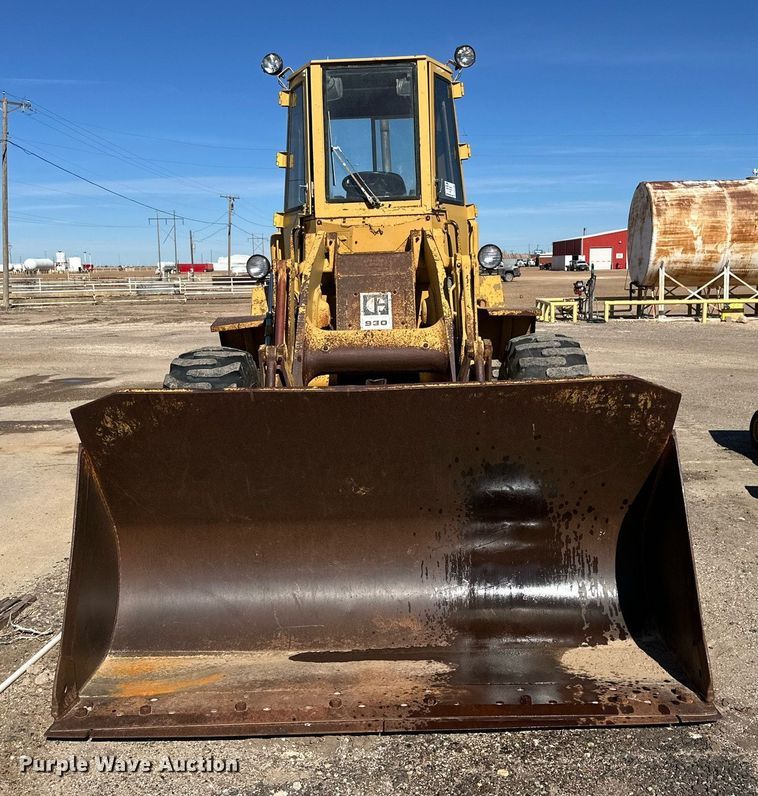 image for item DQ1586 1982 Caterpillar 930  wheel loader