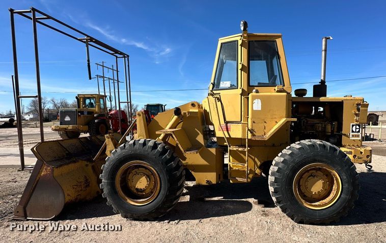 image for item DQ1586 1982 Caterpillar 930  wheel loader