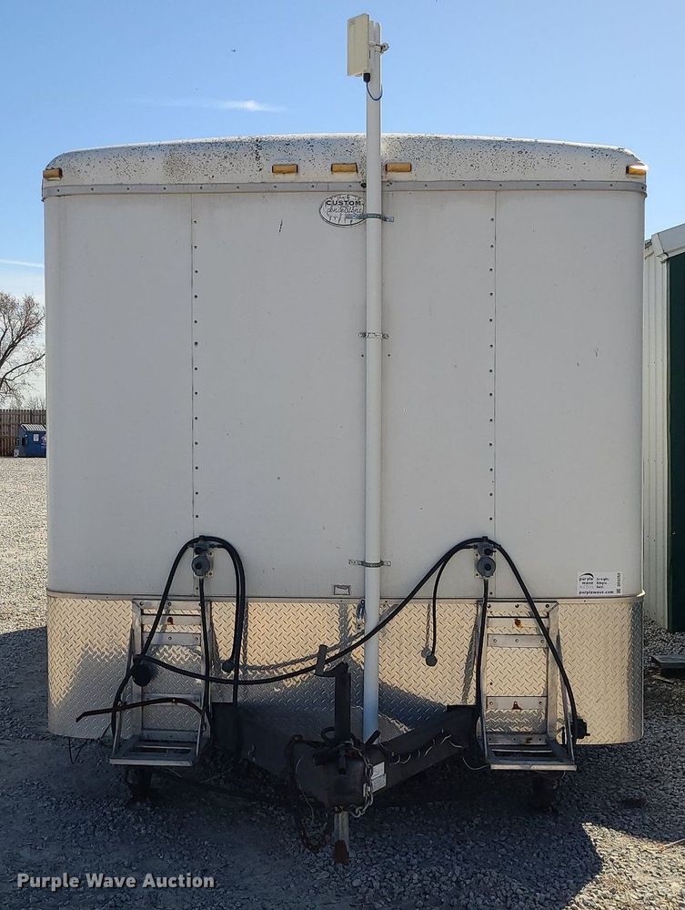 image for item DR5258 2005 Forest River concession trailer