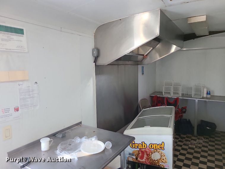 image for item DR5258 2005 Forest River concession trailer