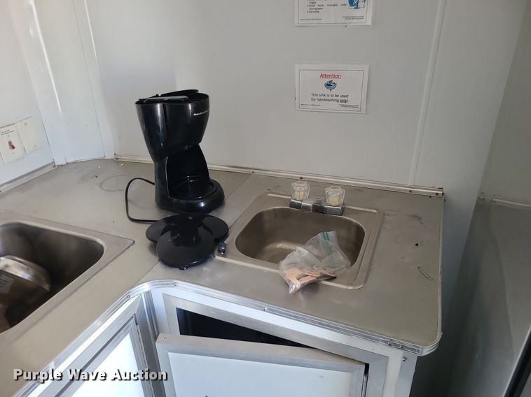 image for item DR5258 2005 Forest River concession trailer