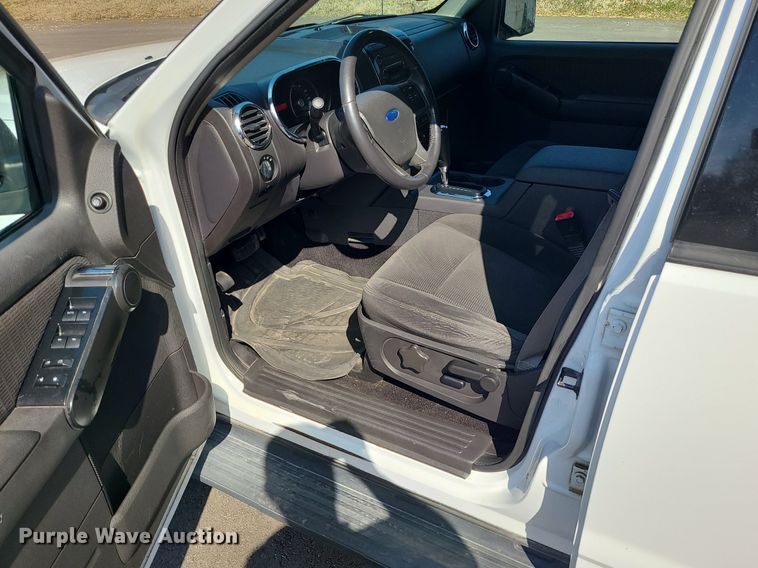 image for item DS7346 2009 Ford Explorer  SUV