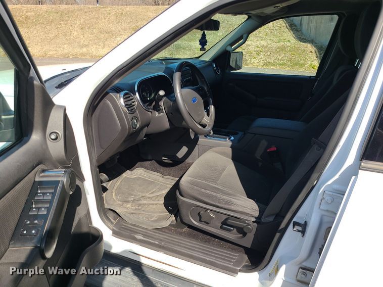 image for item DS7346 2009 Ford Explorer  SUV