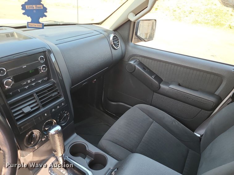 image for item DS7346 2009 Ford Explorer  SUV