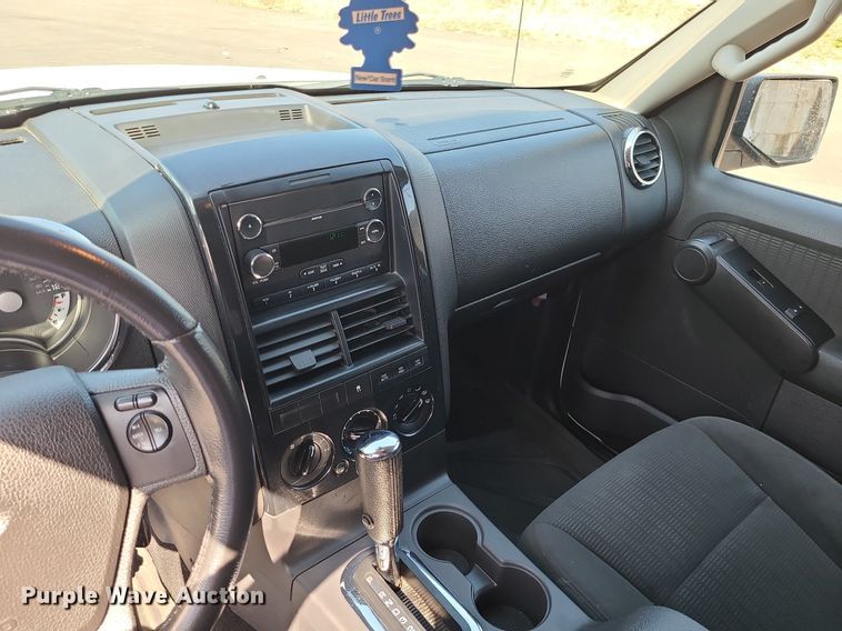 image for item DS7346 2009 Ford Explorer  SUV